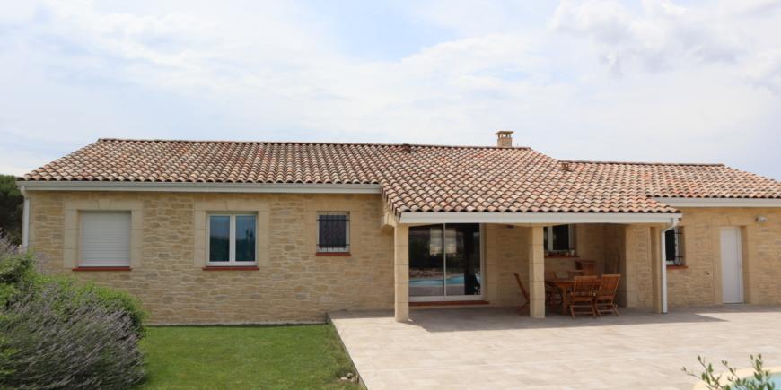 Façade fausses pierres à Muret en Haute-Garonne, enduit à la chaux