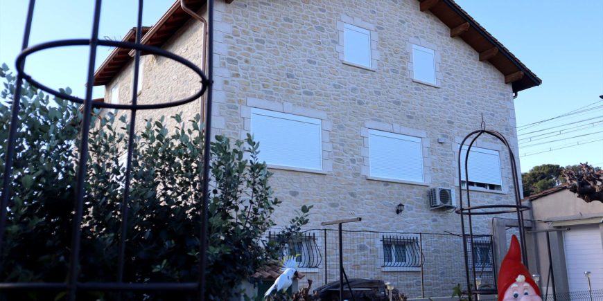 Décoration d’une belle maison à Milhaud (30)