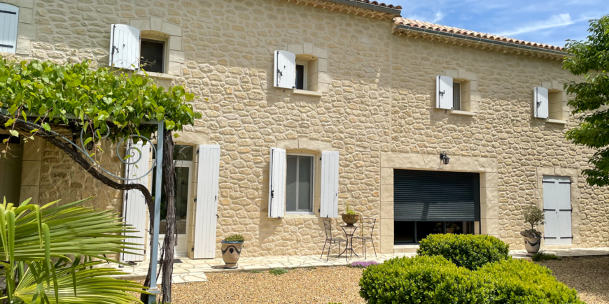 Différent style de rénovation de façade