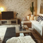 Décoration d'un unique mur en enduit aspect pierre